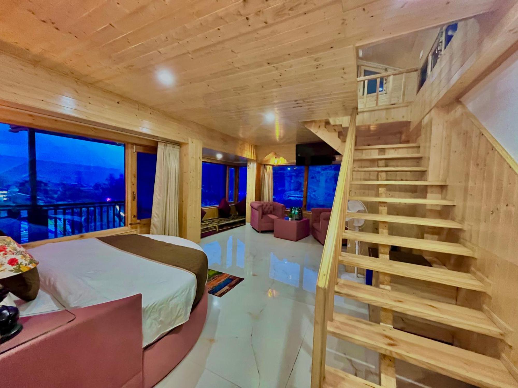 Himalayan Resort, - !! Riverside !! Big Garden With Bonfire !! Guest Preferred !! Scenic River & Mountain View !! Big Parking !! Luxury Balcony !! Playing Zone !! Of The Year Manali (Himachal Pradesh)