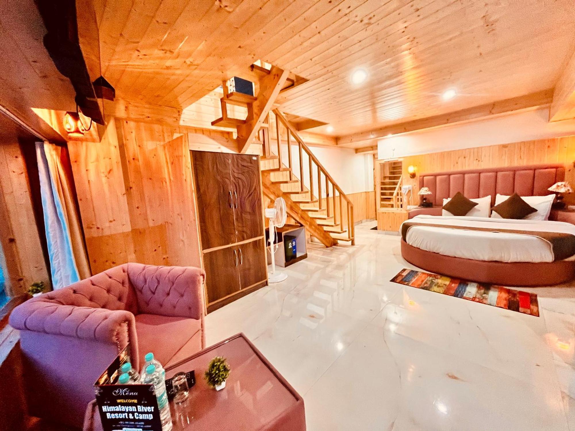 Hotel Himalayan Resort, - !! Riverside !! Big Garden With Bonfire !! Guest Preferred !! Scenic River & Mountain View !! Big Parking !! Luxury Balcony !! Playing Zone !! Of The Year Manali (Himachal Pradesh)